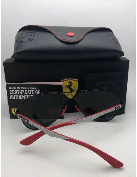 Ray Ban RB8313M F009/6G Aviator Scuderia Ferrari Fibra de carbono