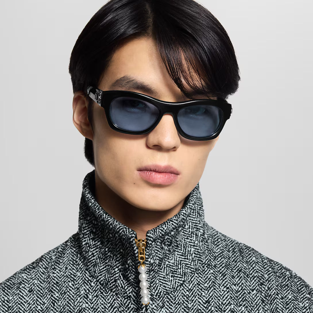 Louis Vuitton Z3089U 93L Frog Round Square S00
